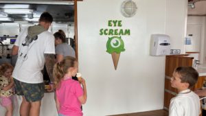 ディズニークルーズ　アイスクリーム