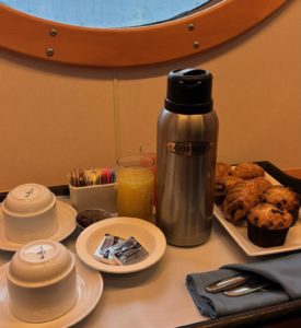 ディズニークルーズ　ルームサービス