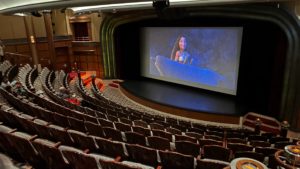 ディズニークルーズ　ブエナビスタシアター　映画館
